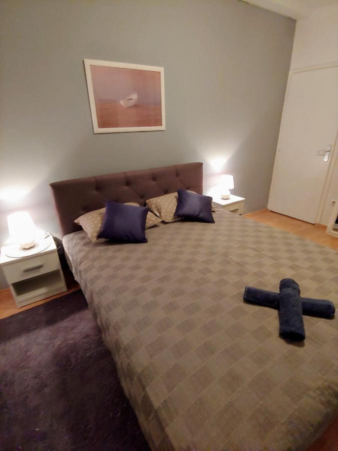 Apartments Tulipan - With Free Private Parking Garage Mostar Exterior foto